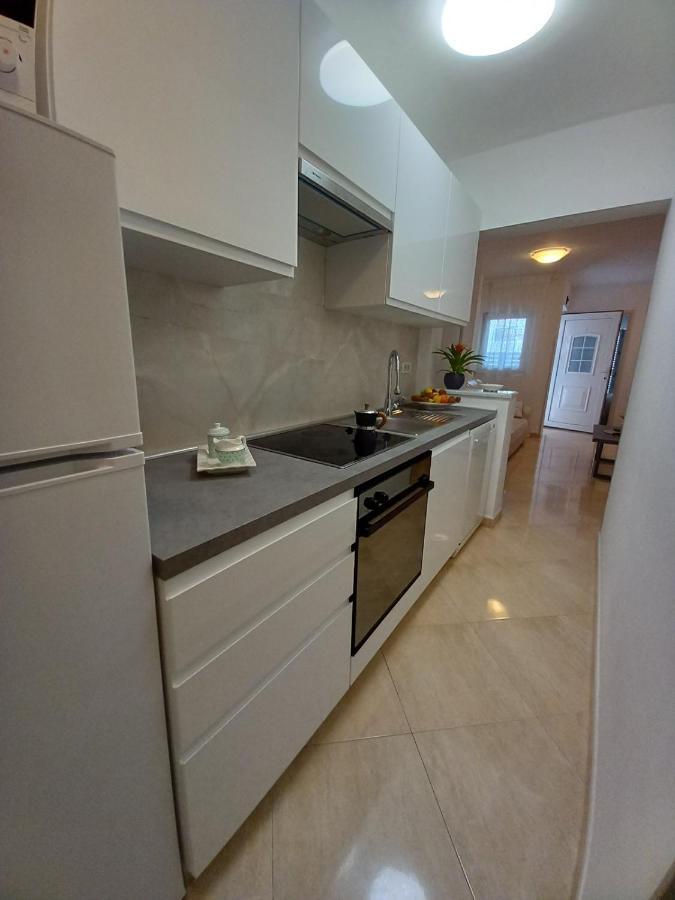 Melody Apartment โปเรช ภายนอก รูปภาพ