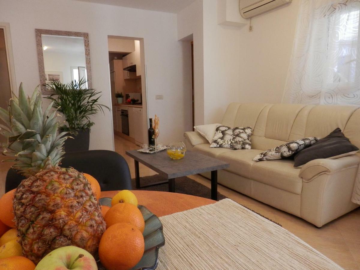 Melody Apartment โปเรช ภายนอก รูปภาพ